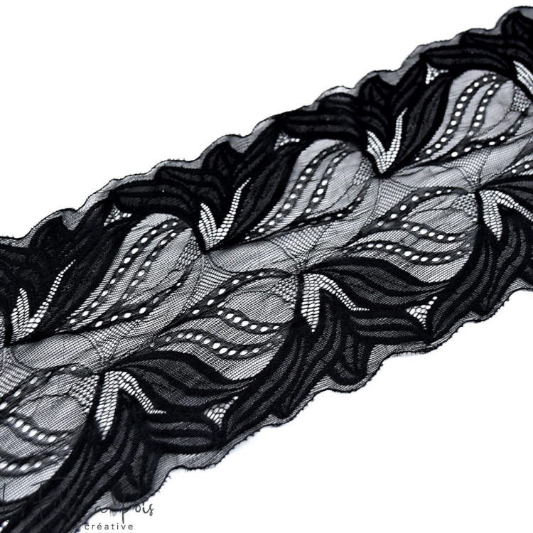 Dentelle douce et extensible - 19.5cm Autres marques - Tissus et mercerie - 1 Dentelle douce et extensible - 19.5cm Autres marques - Tissus et mercerie - 1