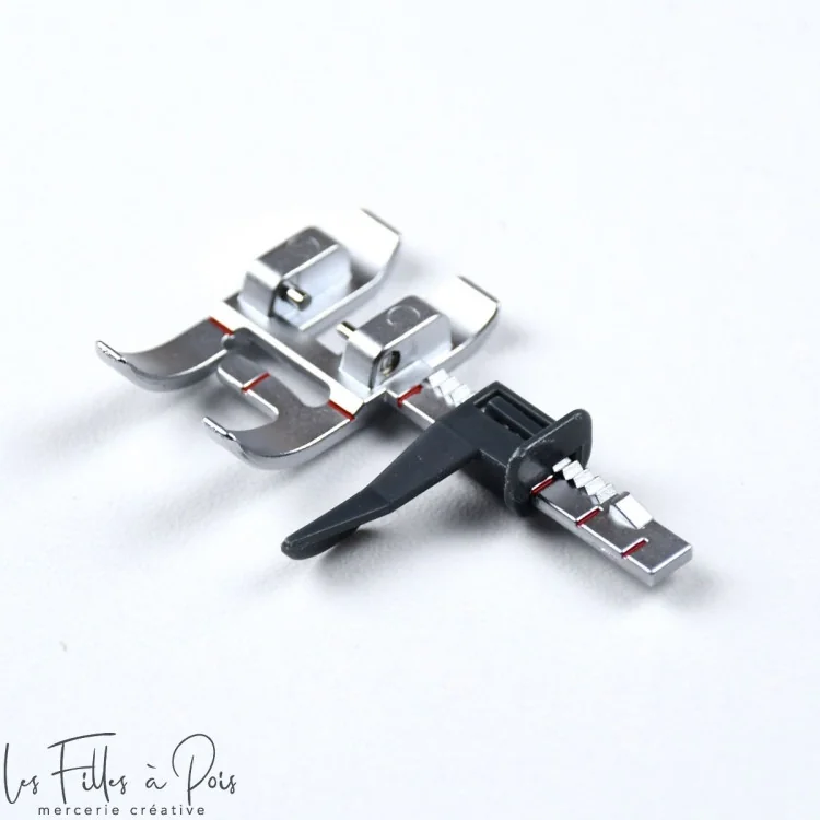 Pied guide réglable – Compatible IDT – PFAFF – Couture précise Pfaff : machines à coudre, surjeteuses Lidl et pièces détachées - Pied guide réglable – Compatible IDT – PFAFF – Couture précise Pfaff : machines à coudre, surjeteuses Lidl et pièces détachées -