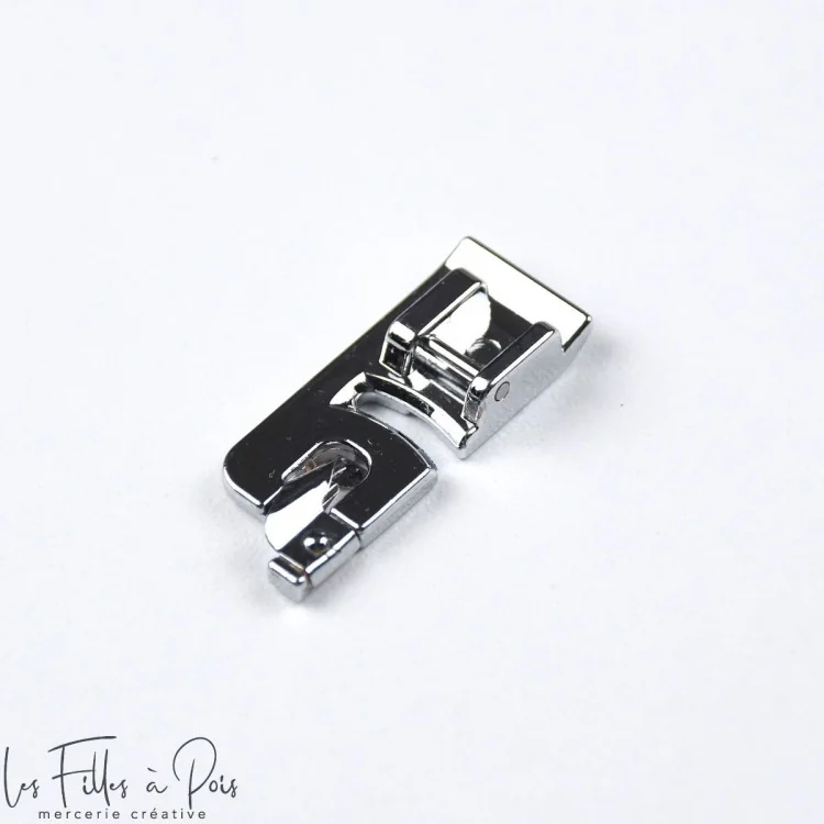 Pied presseur ourleur picot – Pour canette horizontale – Ourlet roulotté et coquille machine à coudre Tissus et mercerie créativ