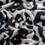 Tissu popeline de coton motif léopard collection "Angels" - Ecru et noir - Les Filles à Pois ® - Oeko-Tex ® Les Filles à Pois - 