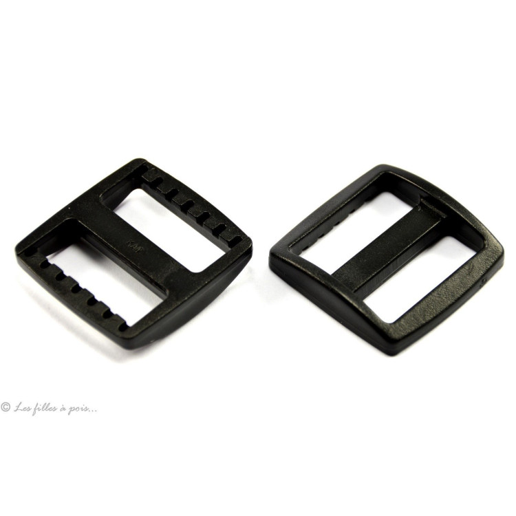Boucle coulissante de réglage en plastique pour sangle - 25mm - Lot de 2 Autres marques - Tissus et mercerie - 1 Boucle coulissante de réglage en plastique pour sangle - 25mm - Lot de 2 Autres marques - Tissus et mercerie - 1