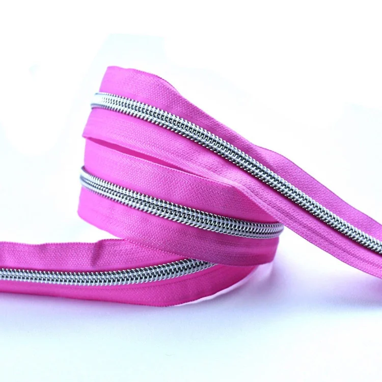 Fermeture éclair au mètre – Maille métal argenté – 22 couleurs – Avec 3 curseurs assortis Tissus et mercerie créative – Nos séle