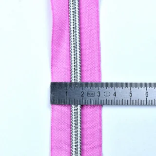 Fermeture éclair au mètre – Maille métal argenté – 22 couleurs – Avec 3 curseurs assortis Tissus et mercerie créative – Nos séle