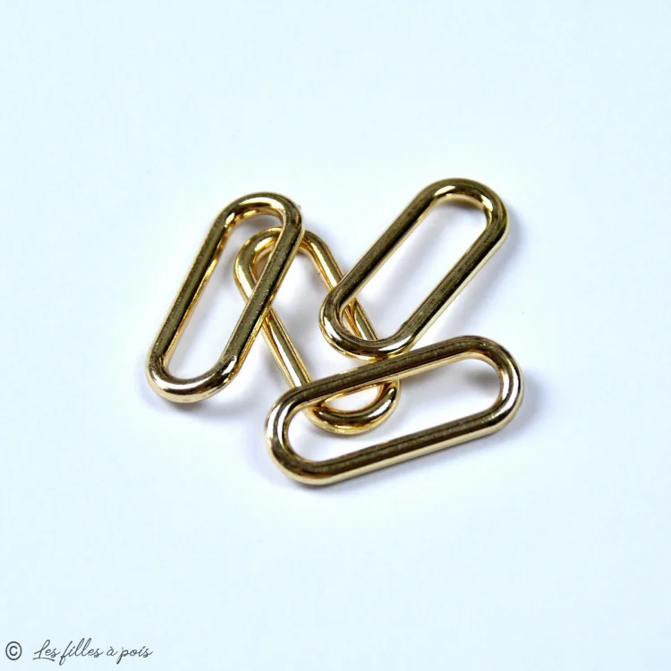 Anneaux connecteurs oblong - Doré clair - 25mm ou 30mm - Lot de 4 Tissus et mercerie créative – Nos sélections sans marque - 1