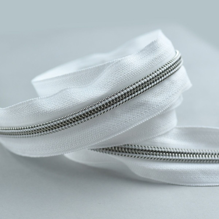 Fermeture eclair au mètre + curseurs assortis - Spiralée argentée - Nylon Autres marques - Tissus et mercerie - 9 Fermeture eclair au mètre + curseurs assortis - Spiralée argentée - Nylon Autres marques - Tissus et mercerie - 9