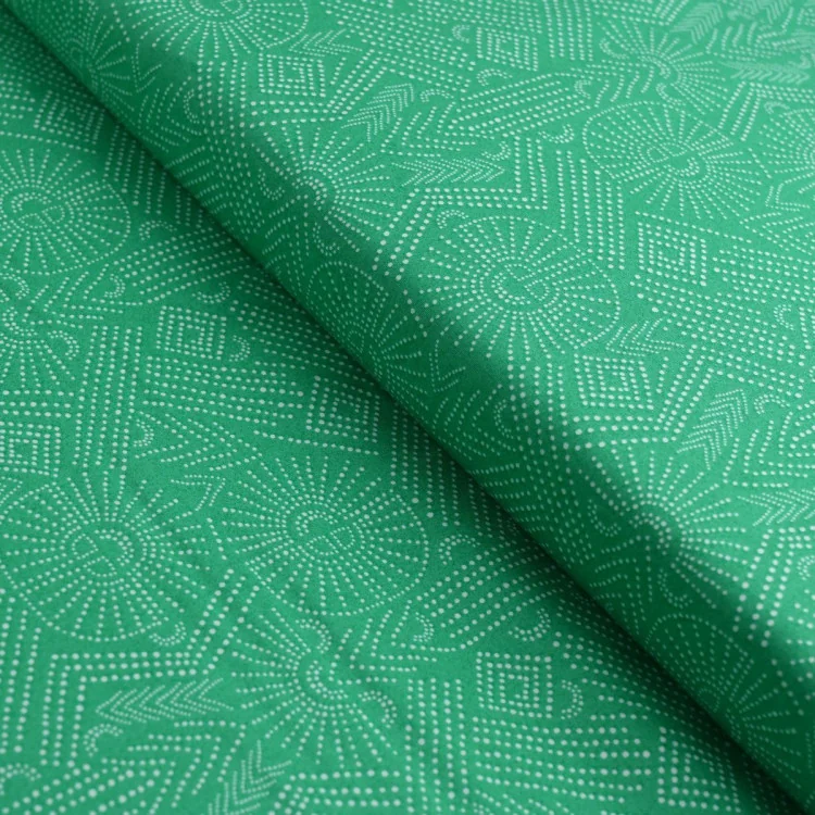 Coupon de tissu popeline de coton motif ethnique "Flight Patch" - Vert - 280cm - AGF Art Gallery Fabrics : tissus premium aux im