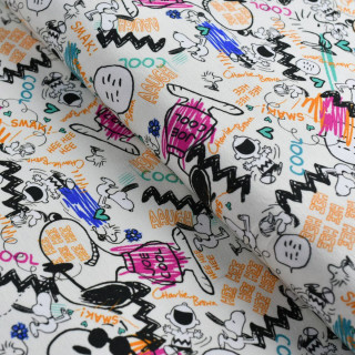 Tissu jersey coton motif Snoopy "Happy Sketch" - Ecru et multicolore - Bio - Peanuts ® Peanuts ® - 1