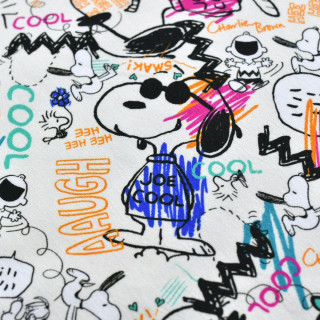Tissu jersey coton motif Snoopy "Happy Sketch" - Ecru et multicolore - Bio - Peanuts ® Peanuts ® - 5