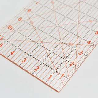 Règle patchwork 30 x 15 pouces – Acrylique transparent – Angles 30°/45°/60° Tissus et mercerie créative – Nos sélections sans ma