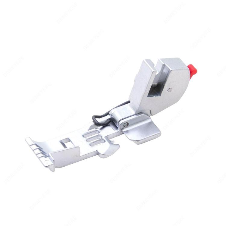Suporte do calcador para a máquina de revestimento de paredes PFAFF COVERLOCK 3.0 / 4.0 PFAFF ® - Machines à coudre, à broder, à Suporte do calcador para a máquina de revestimento de paredes PFAFF COVERLOCK 3.0 / 4.0 PFAFF ® - Machines à coudre, à broder, à