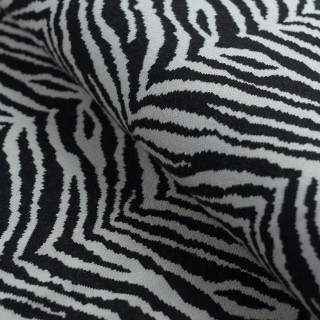 Tissu jacquard "Zebra" motif zèbre - Blanc et noir Autres marques - Tissus et mercerie - 1