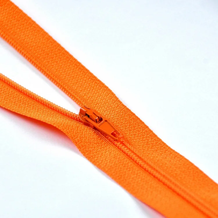 Lot de 2 fermetures éclair nylon – Non séparables – 25 cm – 19 couleurs - 15 Lot de 2 fermetures éclair nylon – Non séparables – 25 cm – 19 couleurs - 15