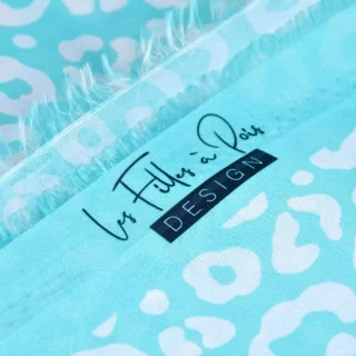 Tissu imperméable déperlant léopard "Lagoon Rush" vert et écru - Collection Contrastes - Les Filles à Pois Design Les Filles à P