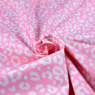 Tissu imperméable déperlant léopard "Sugarwild" rose et écru - Collection Contrastes - Les Filles à Pois Design Les Filles à Poi
