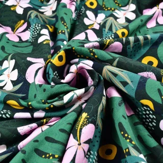 Tissu sweat french terry "Monstera" – Fleurs roses & feuillage vert Les Filles à Pois - Design : motifs audacieux, style intempo
