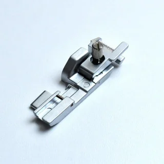 Pied surjeteuse pose élastique réglable – Compatible Jaguar 489, Veritas, Pfaff Jaguar : machines à coudre et surjeteuses access