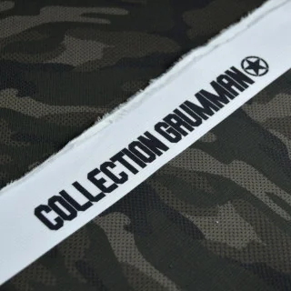 Tissu jersey côtelé "Signal Radar - Green" kaki – Collection Grumman - Les Filles à Pois Design Les Filles à Pois - Design : mot