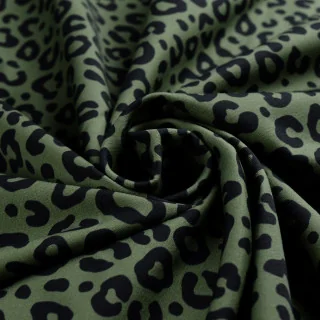Tissu french terry léopard "Selv" vert olive et noir - Collection Contrastes - Les Filles à Pois Design Les Filles à Pois - Desi