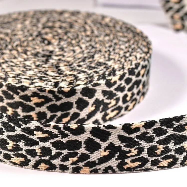Sangle polyester motif léopard – 38 mm – 2 coloris – Vendue au mètre Tissus et mercerie créative – Nos sélections sans marque - 