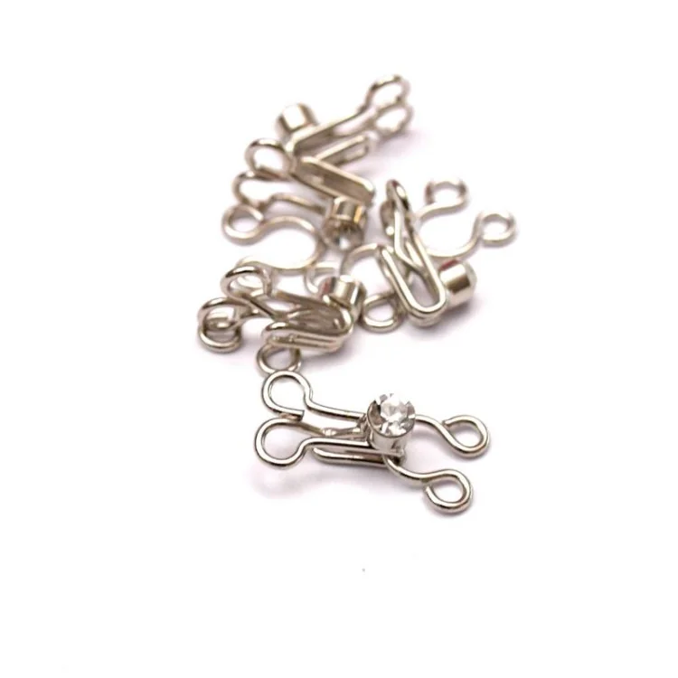 Agrafes métal à ressorts avec strass – Argenté – Lot de 5 sets - 1 Agrafes métal à ressorts avec strass – Argenté – Lot de 5 sets - 1