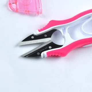 Coupe-fil ergonomique premium – 12 cm – Avec capuchon et lame affûtée Tissus et mercerie créative – Nos sélections sans marque -