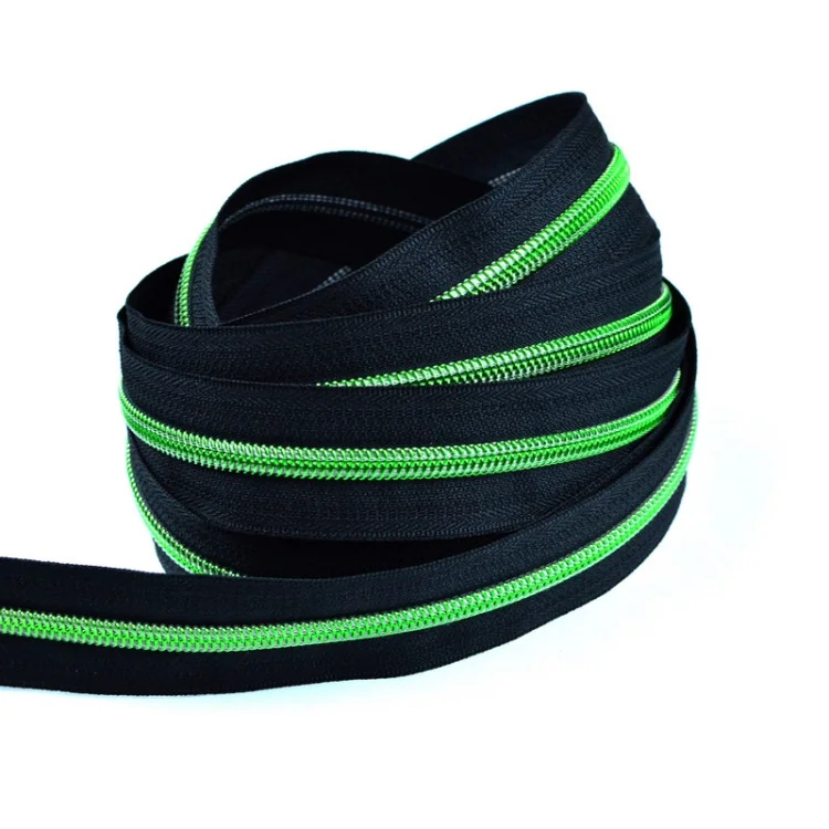 Fermeture éclair au mètre noire – Maille vert métallisé – Avec 3 curseurs assortis Tissus et mercerie créative – Nos sélections 