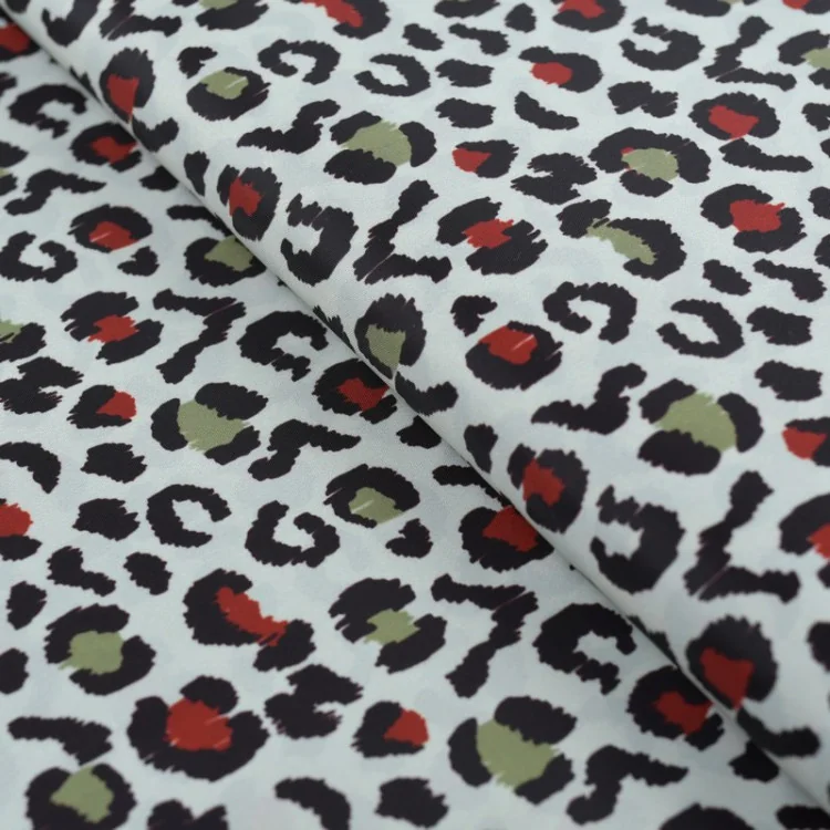 Tissu imperméable déperlant léopard "Baghera" Naturel - Spécial coupe-vent - Collection Klass - Les Filles à Pois Design Les Fil