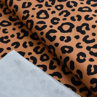 Tissu french terry léopard "Senko" caramel et noir - Collection Contrastes - Les Filles à Pois Design Les Filles à Pois - Design