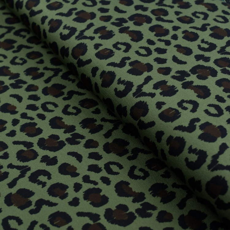 Tela jersey estampado leopardo colección "Klass" - Verde oliva y negro - Les Filles à Pois Les Filles à Pois - Design ® - Mercer Tela jersey estampado leopardo colección "Klass" - Verde oliva y negro - Les Filles à Pois Les Filles à Pois - Design ® - Mercer