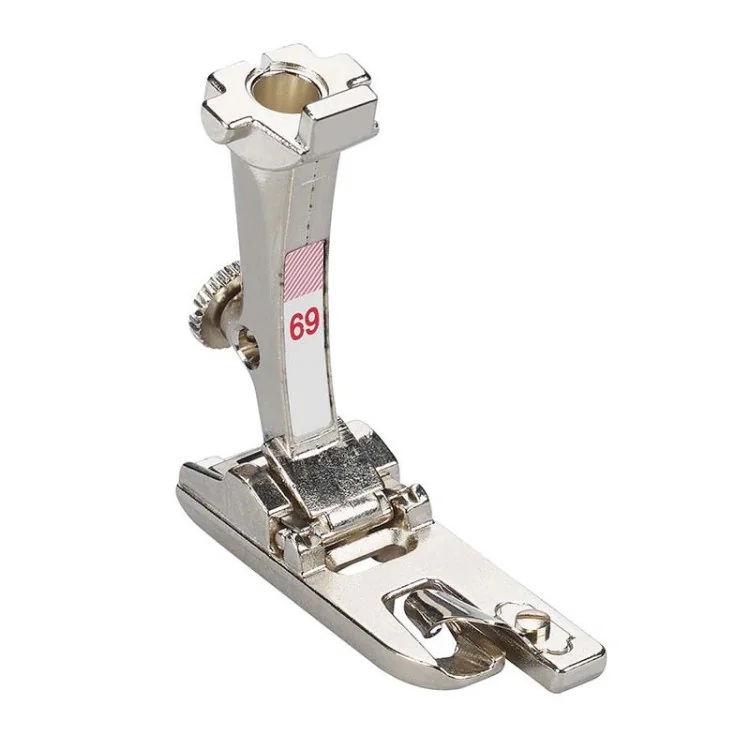 Pied presseur BERNINA n°69 pied ourleur coquille 4 mm pour jersey, lycra et mailles BERNINA : machines à coudre, à broder et à s