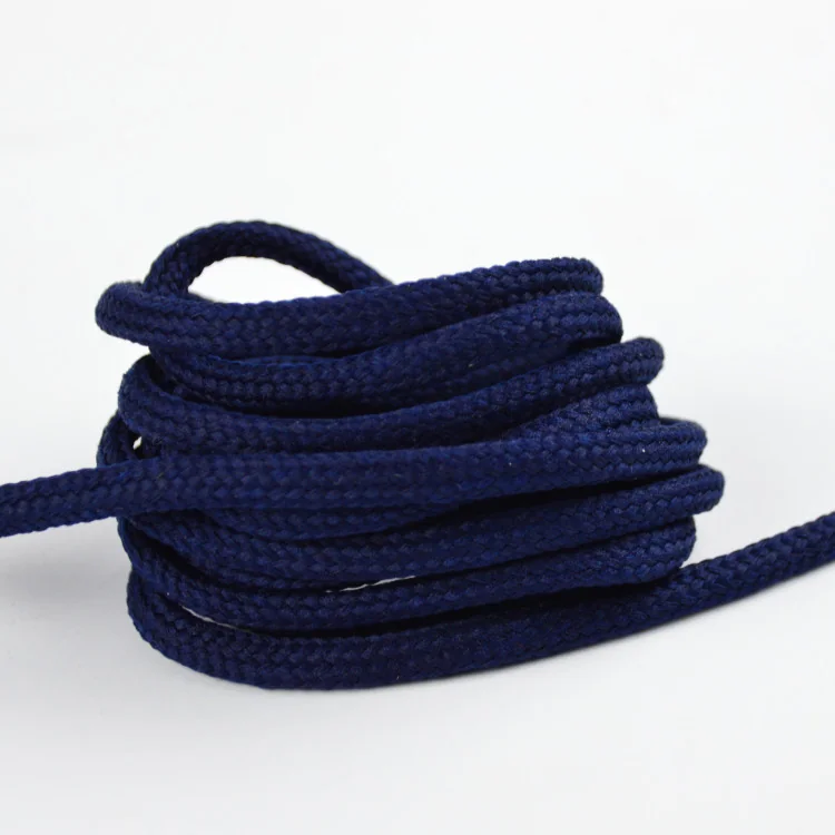 Cordon anorak renforcé – 4 mm – 100 % polyester – Vendu au mètre – Plusieurs coloris Tissus et mercerie créative – Nos sélection