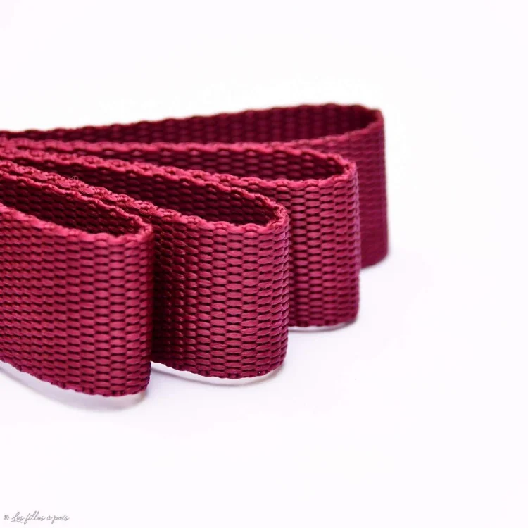 Sangle polypropylène – Bobine de 25 mètres – 25 mm ou 30 mm Tissus et mercerie créative – Nos sélections sans marque - 7 Sangle polypropylène – Bobine de 25 mètres – 25 mm ou 30 mm Tissus et mercerie créative – Nos sélections sans marque - 7