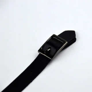 Brides de kilt en simili cuir noir – boucle gun – lot de 2 | Les Filles à Pois