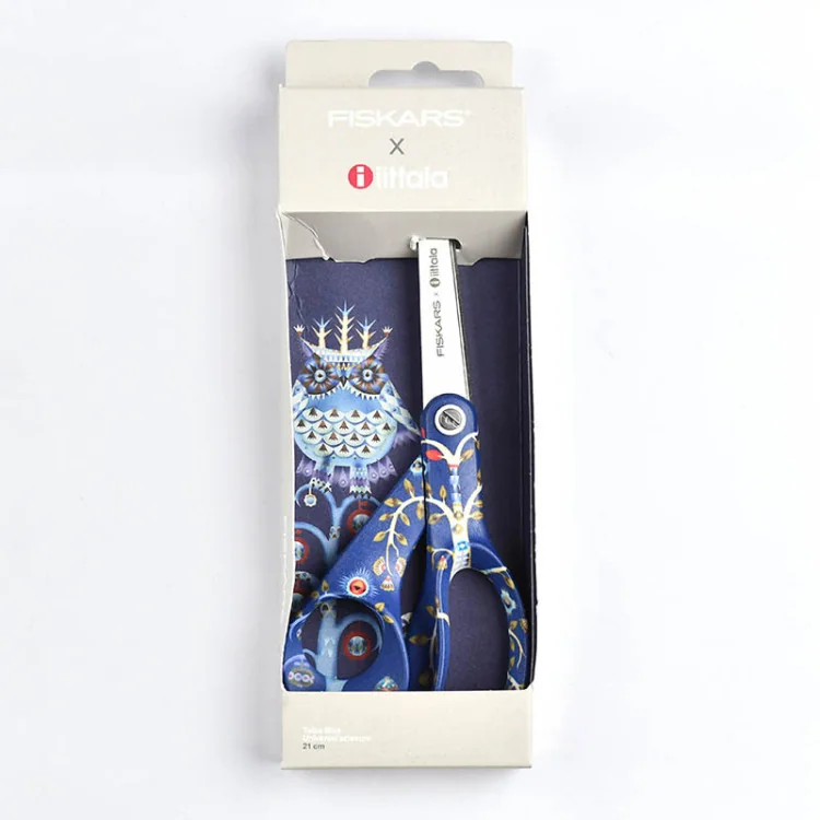Ciseaux de couture Fiskars x Iittala – Collection Taika Blue – 21cm | Les Filles à Pois Ciseaux de couture Fiskars x Iittala – Collection Taika Blue – 21cm | Les Filles à Pois