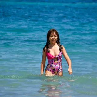 Tissu lycra maillot de bain fleurs "Flor de Vida" tons violets - UFP50+ - Collections Frida - Les Filles à Pois Design Les Fill