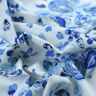 Coupon popeline coton True Blue – Swifting Flora – 2,50 m