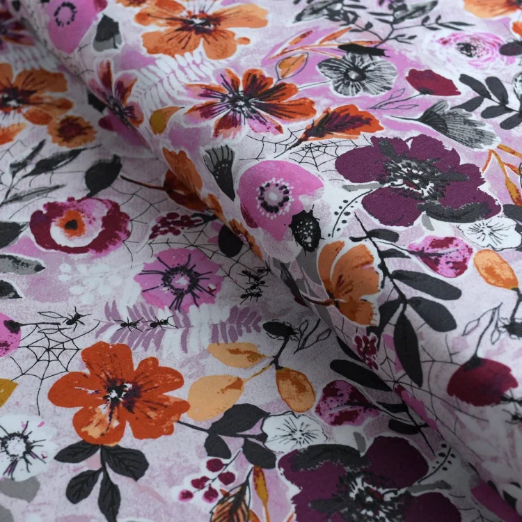 Coupon popeline coton Night Bloom – Collection Eerie – 2,50 m