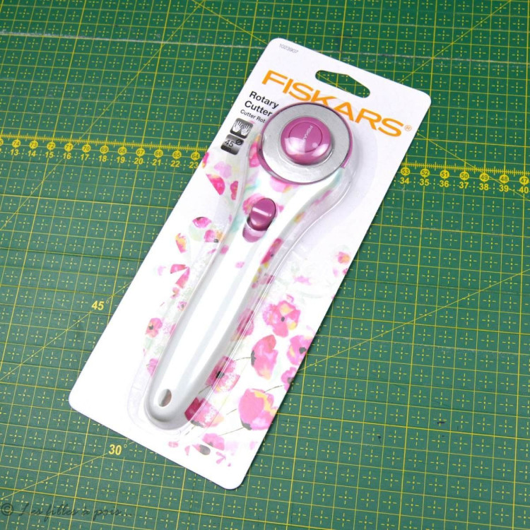 Cortador rotativo de flores Fiskars ® - 45mm Fiskars ® - 1 Cortador rotativo de flores Fiskars ® - 45mm Fiskars ® - 1