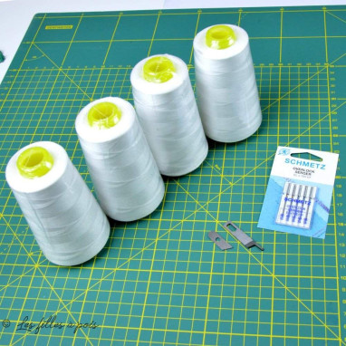 Kit démarrage surjeteuse PFAFF 1230OL - fil blanc Sélection Les Filles à Pois - Mercerie et Tissus - 1